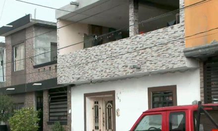 Niño de 6 años muere asfixiado dentro de un bote de ropa en Escobedo