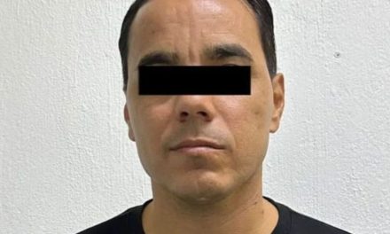 El exfutbolista de las Chivas, Omar Bravo, fue detenido por presunto abuso a menor de edad