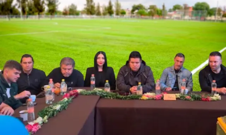 Líder transportista vinculado al CJNG inauguró una cancha en Puebla y contrató a 11 exfutbolistas