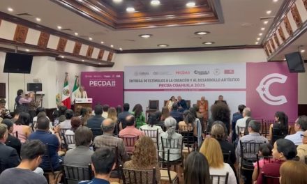 Reciben 43 creadores de arte en Coahuila un estímulo económico