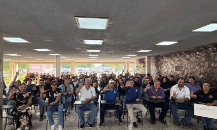 Reciben mobiliario la Escuela de Psicología y la Facultad de Ingeniería Mecánica