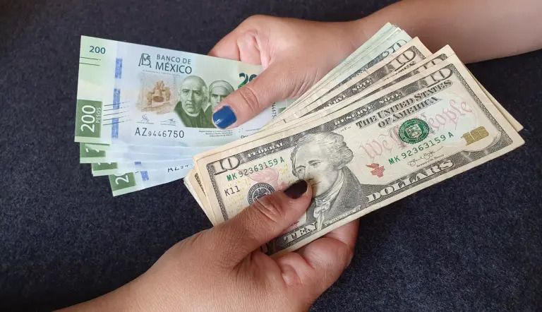 Remesas caen 8.3% en agosto y acumulan cinco meses a la baja