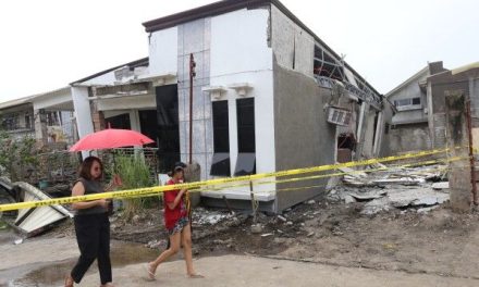 Poderoso sismo de magnitud 7.4 azota el sur de Filipinas y deja al menos seis muertos