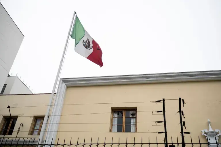 México rechaza declaración de persona non grata de Perú a Sheinbaum