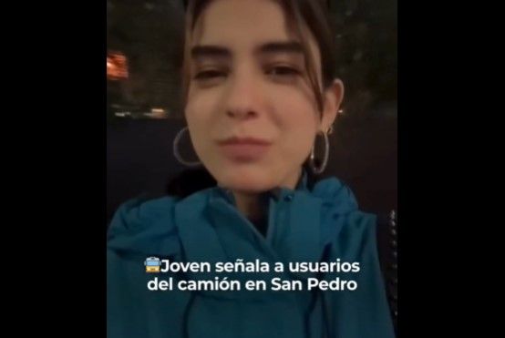 ‘Me Da Ternura’: Joven de San Pedro se vuelve viral por sorprenderle que usuarios del transporte hagan fila