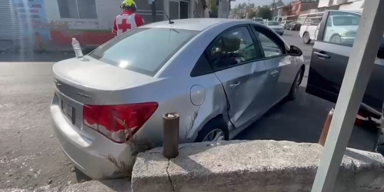 Choque provocó afectaciones viales en calles de la colonia La Madrid