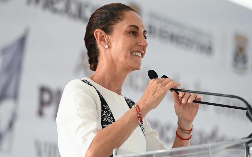Sheinbaum cierra filas: ‘No hay divorcio entre pueblo y gobierno, somos invencibles’