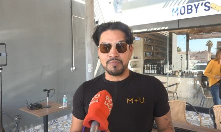 El mundo del maquillaje le ha permitido trabajar en el certamen Miss Universo a Fernando Kolbeck
