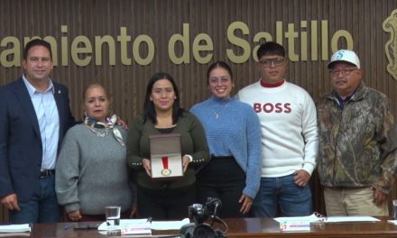 Entrega Javier Díaz Galardón Zapalinamé al Servidor Público Municipal