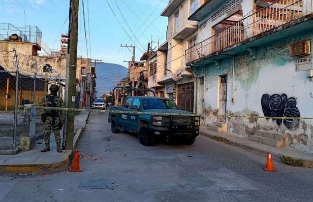 Operativo federal en Iguala deja dos viviendas aseguradas por caso Ayotzinapa