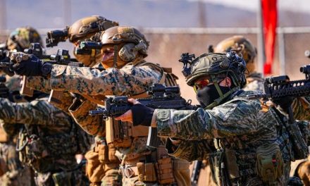 Marines de EU realizan ejercicios anfibios en Puerto Rico en medio de tensión en el Caribe