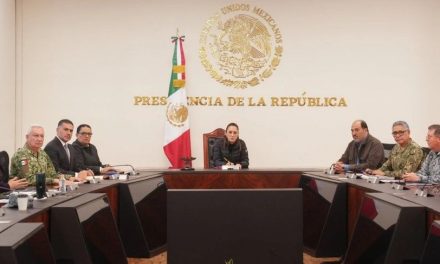 Sheinbaum lamenta muerte y confirma que alcalde de Uruapan asesinado contaba con protección federal
