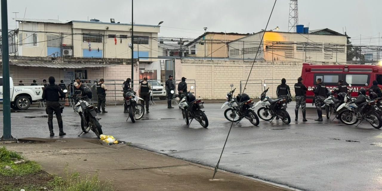 Cuatro muertos y 44 Heridos en enfrentamiento con explosivos en prisión en Ecuador