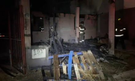 Saltillo: Le da un ataque de ira a una mujer y quema la casa de su ‘novio’ por serle infiel