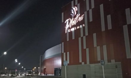 Saltillo: Trabajador de un cine sufre descarga eléctrica