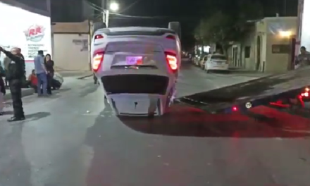 Saltillo: Vuelca tras saltar un vado. iba ebria y a gran velocidad