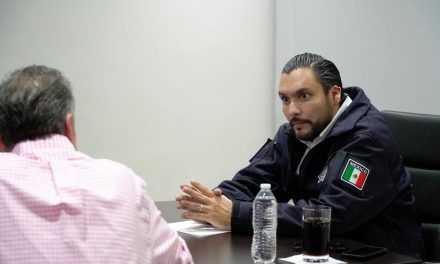 Carlos Villarreal revisa avances del Plan de Movilidad Urbana