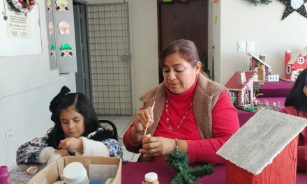Más de 10 mil torreonenses se benefician en Centros Comunitarios