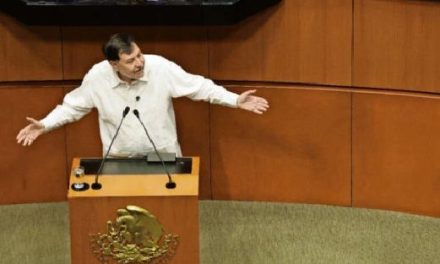 Noroña solo ha realizado tres propuestas en el Senado