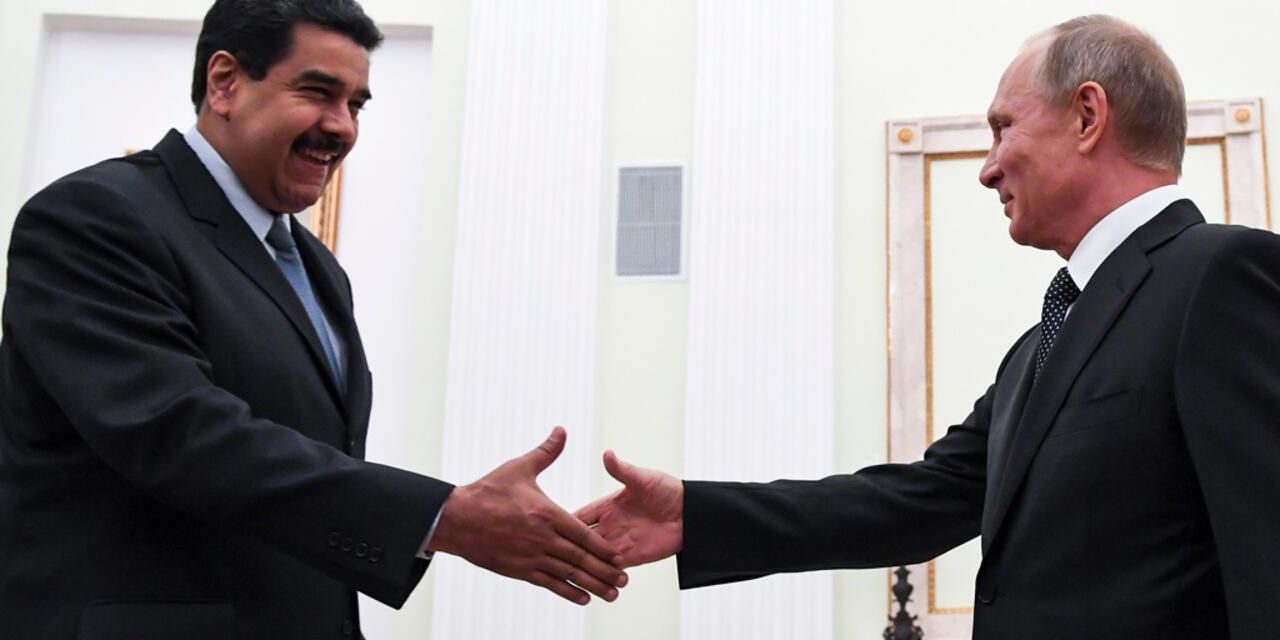 Vladímir Putin respalda a Nicolás Maduro