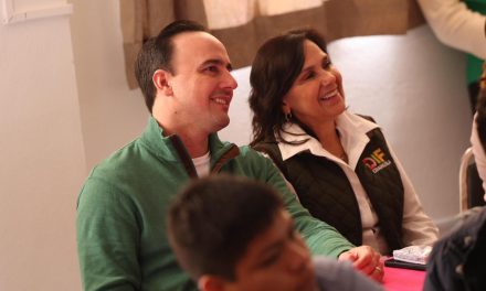 Manolo Jiménez y DIF Coahuila organizan posadas para casas hogar