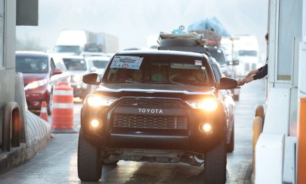 Coahuila da la bienvenida a miles de paisanos con operativo especial
