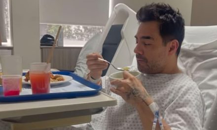 Omar Chaparro hospitalizado tras lesión durante filmación de nueva película