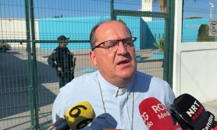 Da Obispo mensaje de fe y esperanza a reclusas y reclusos de Saltillo