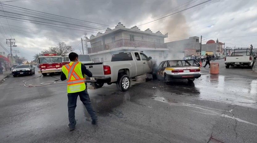 Saltillo: Se registra choque con incendio en la Bellavista