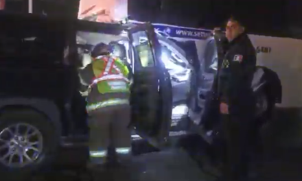 Saltillo: Con increíble maniobra salvan a prensado. rescatistas y autoridades de cordinaron