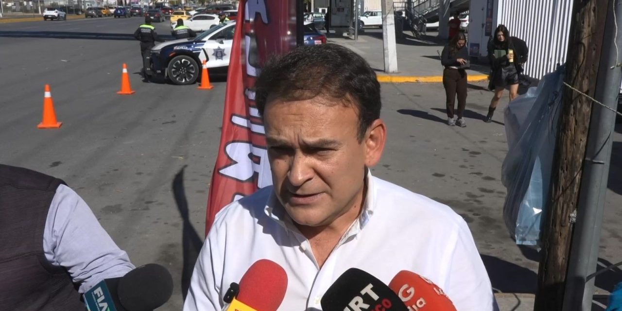 Álvaro Moreira presenta 17 propuestas ante Congreso