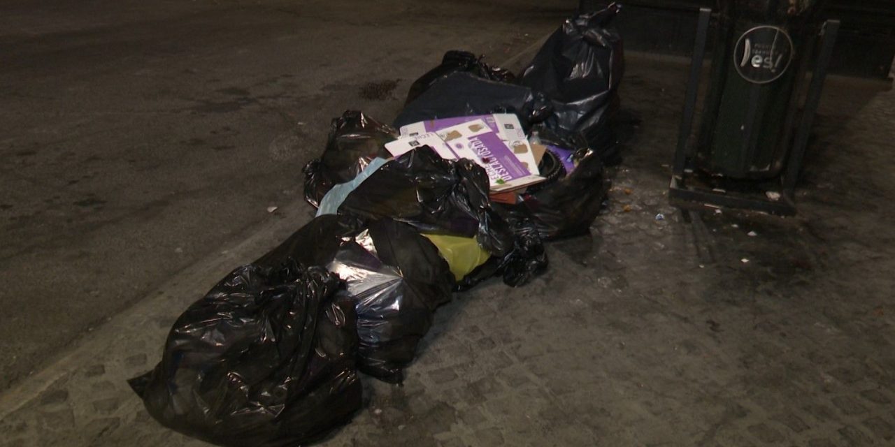 Sigue la basura en el centro de Saltillo