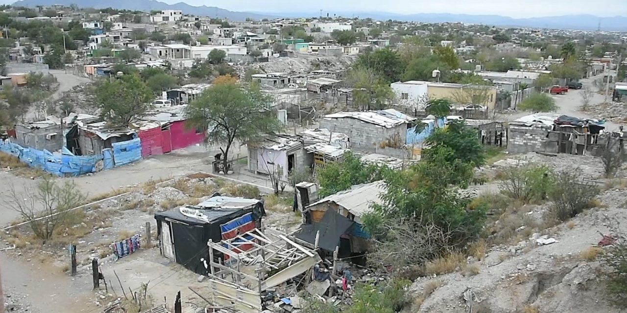 Viven familias en condiciones vulnerables en Monclova