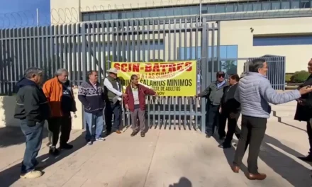 Profesores jubilados rechazan UMAS en el pago de las pensiones