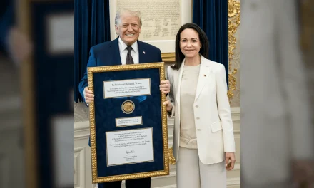 María Corina Machado ofrece medalla del Premio de la Paz a Trump