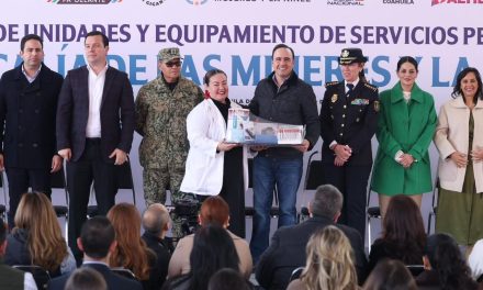 Manolo Jiménez reitera su compromiso con las mujeres y la niñez