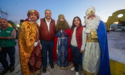 Rosca de Reyes une a familias en Ramos Arizpe