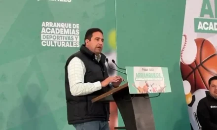Apoya Javier Díaz a Academias Deportivas y Culturales en Saltillo
