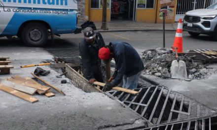 Atiende y soluciona el alcalde Javier Díaz con programa ‘Aquí Andamos’ en todo Saltillo