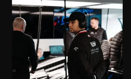 Cadillac inicia pruebas en Barcelona con Bottas y ‘Checo’ Pérez al volante