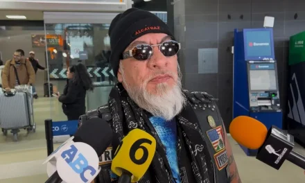 Carlos Trejo denuncia discriminación en lujoso hotel por usar playera de ‘Cañitas’