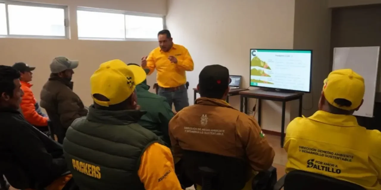 Participan brigadistas en curso para combatientes de incendio forestal