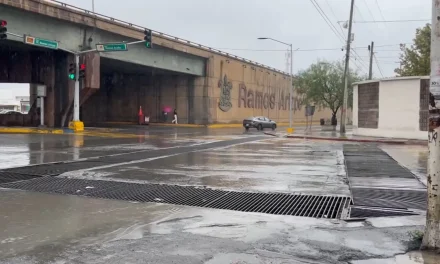 Retiran toneladas de basura de la red de drenaje en Ramos Arizpe