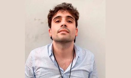 Aplazan audiencia intermedia de Ovidio Guzmán López hasta julio