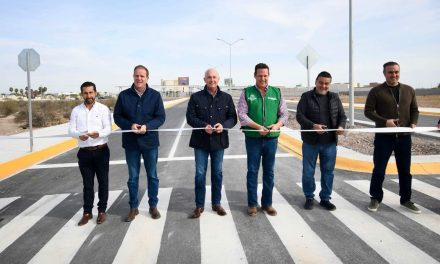Román Alberto Cepeda González inaugura el bulevar Torreón Norte