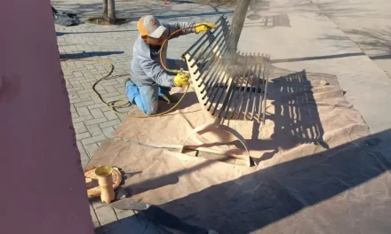 Inicia la rehabilitación de la plaza ‘Los Mantenidos’