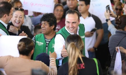 Manolo Jiménez entrega 421 mdp de infraestructura educativa