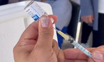 Abiertas las clínicas del IMSS para vacunar contra el sarampión