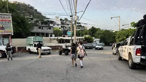 Terror en zona escolar de Acapulco: Ataque armado deja un muerto y dos estudiantes heridas