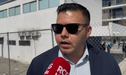 Saltillo: Llegan a un acuerdo involucrados en pelea de Plaza Coccoa donde le dieron batazo a joven